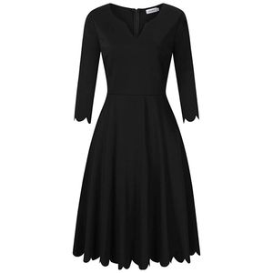 Vintage V neck Black dress 3/4